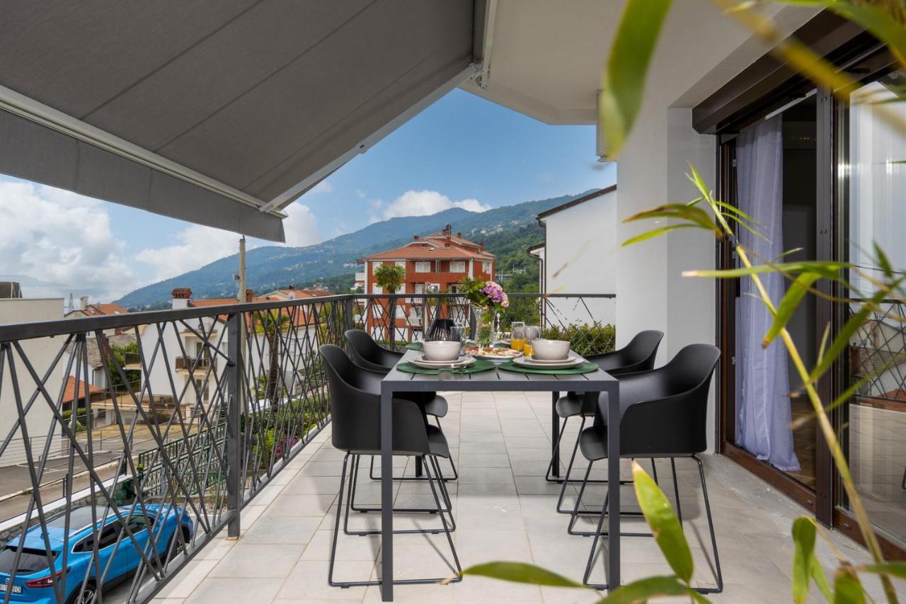 Villa Adriatic, Apartment Chiara With Sea View And Heated Swimming Pool, Free Private Parking, Ičići 외부 사진